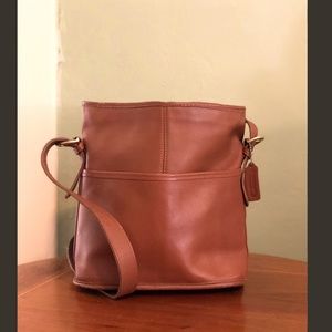 Vintage 90s Coach brown bucket bag